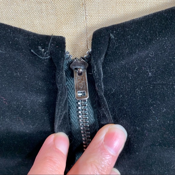 Vintage 50's Black Velveteen Cocktail Party Dress Pink Satin Trim Rhinestones 10 - Picture 9 of 11